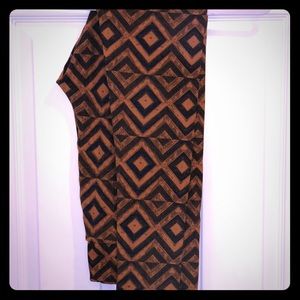 LulaRoe TC leggings